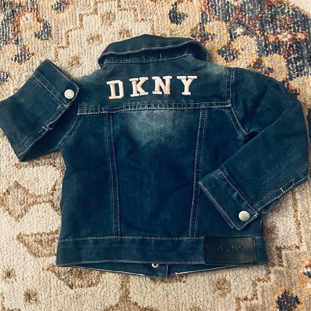 DKNY Toddler 2T Little Girl Dark Blue Jean Denim Jacket Pink Embroidered EUC - Picture 2 of 7